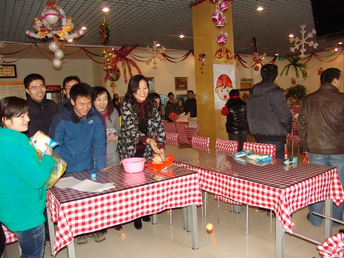 公司举办“庆元旦、迎新年”员工游艺活动 公司举办“庆元旦、迎新年”员工游艺活动