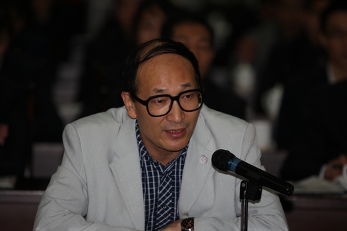 公司举办“原交通设计院院长王用中大师从业50年座谈会暨桥梁技术创新论坛” 公司举办“原交通设计院院长王用中大师从业50年座谈会暨桥梁技术创新论坛”