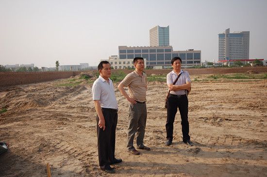 李智副书记赴白沙分院施工现场检查指导工作 李智副书记赴白沙分院施工现场检查指导工作
