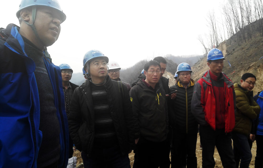 公司对郑州至西峡高速公路尧山至栾川段进行设计回访