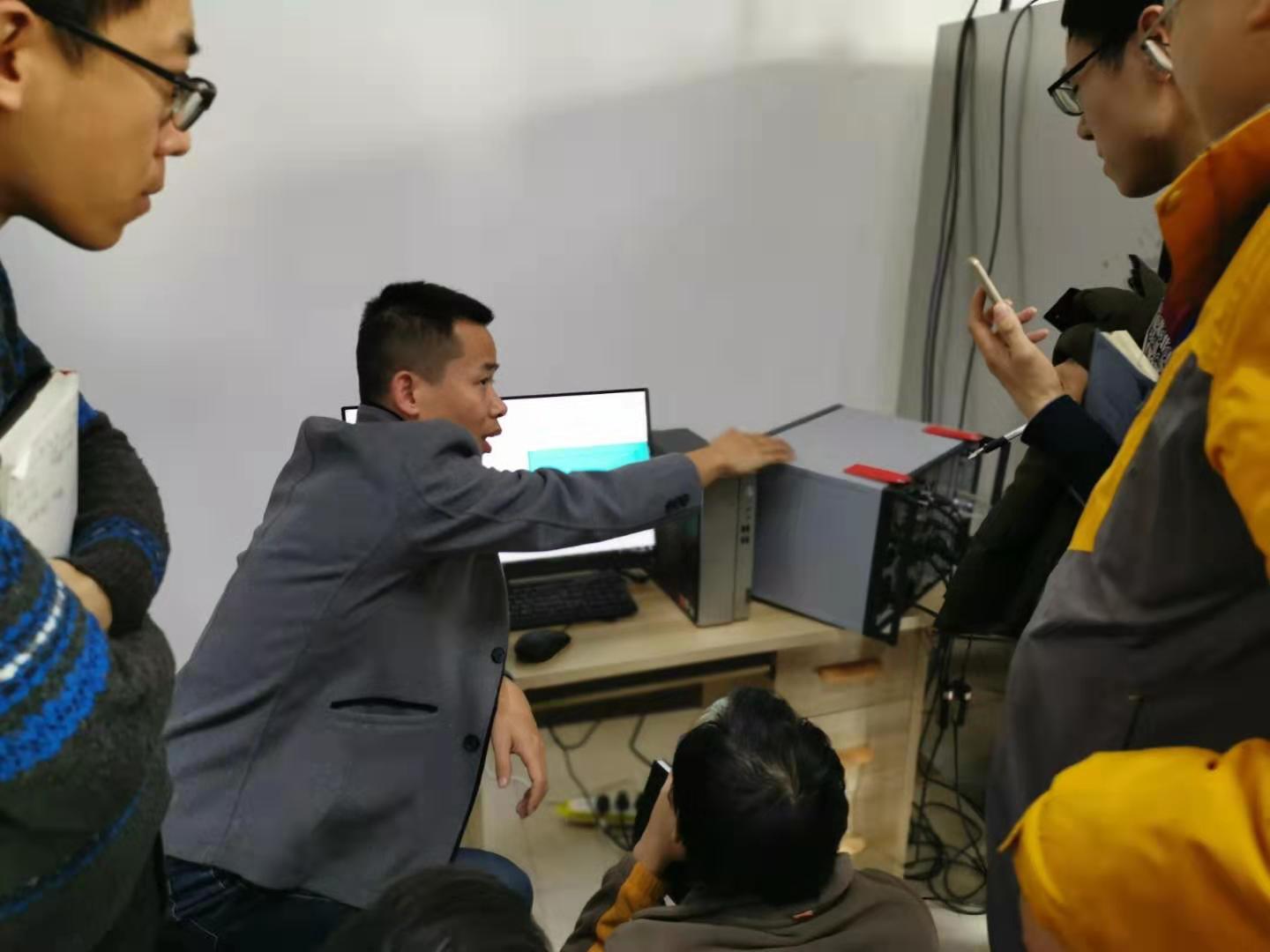 工程技术研究院组织utm设备使用培训