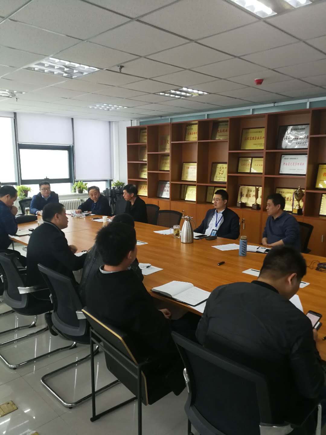 高建公司召开第一季度工作总结暨第二季度工作推进会